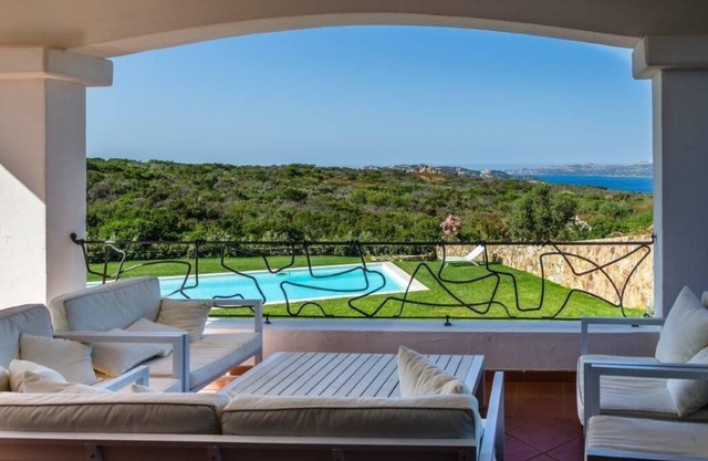 Holiday house Palau for 1 - 12 persons with 4 bedrooms - Holiday home