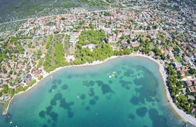 Holiday house Pirovac for 1 - 12 persons with 5 bedrooms - Holiday home