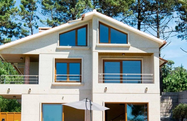 Holiday house Portonovo for 1 - 9 persons with 4 bedrooms - Holiday house