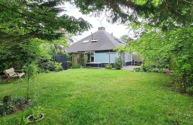 Holiday house Stavenisse for 1 - 4 persons with 2 bedrooms - Row house