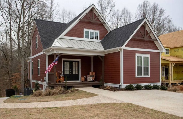 Holiday House