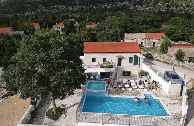 Holiday house with a swimming pool Vrgorac, Zagora (K-22798)