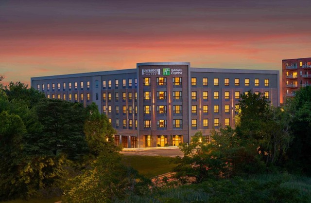 Holiday Inn Express - Boston South - Quincy by IHG
