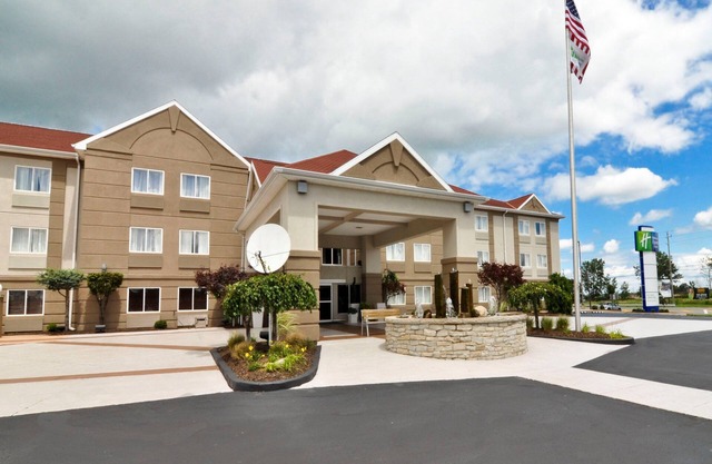 Holiday Inn Express Hotel & Stes Port Clinton-Catawba Island by IHG