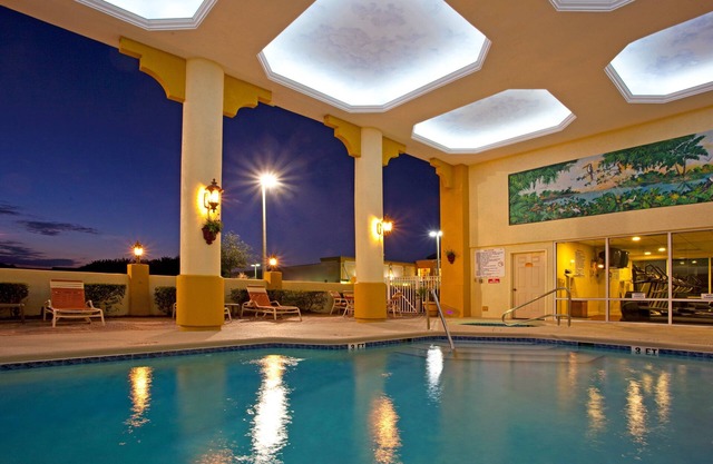 Holiday Inn Express Hotels & Suites Cocoa Beach by IHG