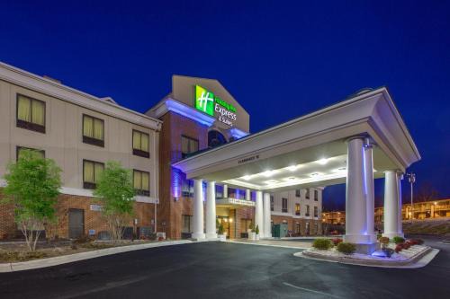 Holiday Inn Express Hotel & Suites Greensboro-East by IHG