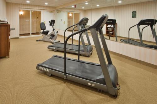 Holiday Inn Express Hotel & Suites Drums-Hazelton by IHG