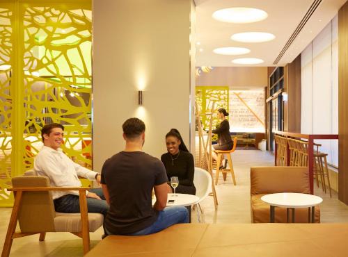 Holiday Inn Express Sydney Macquarie Park by IHG