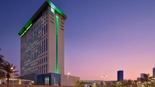 Holiday Inn & Suites - Dubai Festival City by IHG