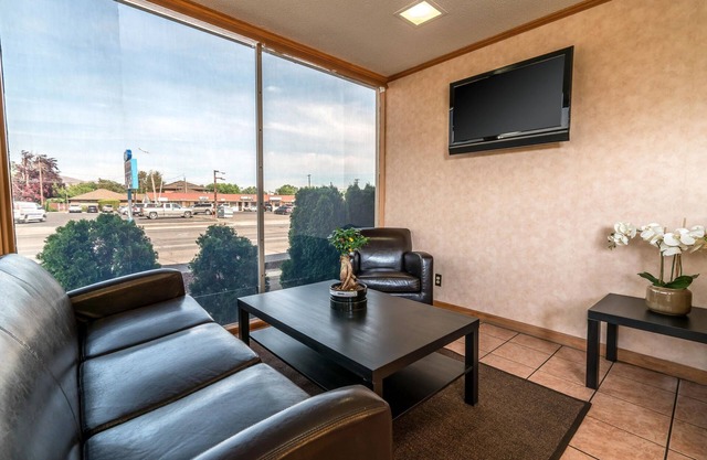 Holiday Lodge Yakima