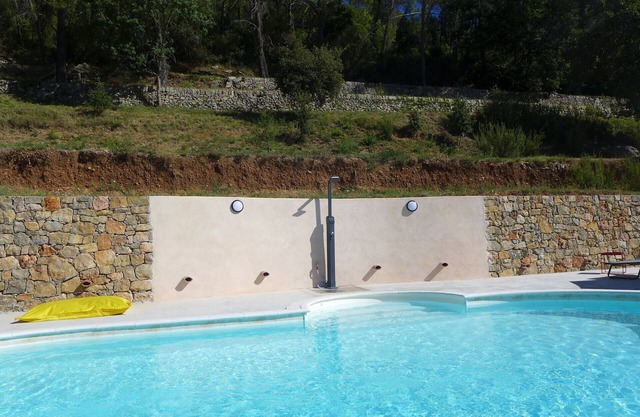 Holiday villa in Montfort-sur-Argens in the Var, private pool