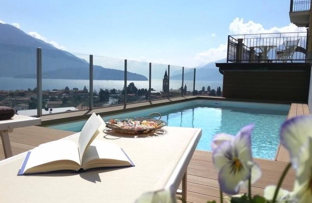 Holiday villa 'Perla del Lago' with private pool