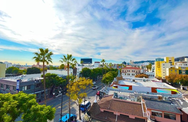 Hollywood Walk of Fame Apartment
