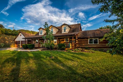 Home with Views, Mins to Monongahela National Forest