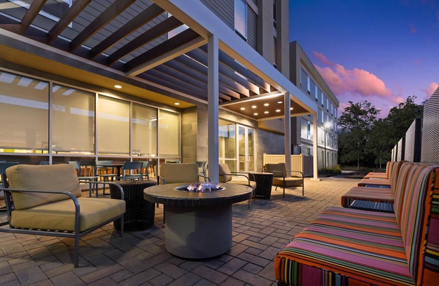 Home2 Suites by Hilton Dover, DE