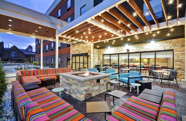 Home2 Suites by Hilton Carbondale