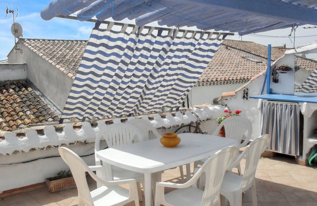 Homerez - House in Saintes-Maries-de-la-Mer.