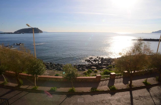 Homerez - 150 m away from the beach! Nice appartement for 4 ppl. with jacuzzi