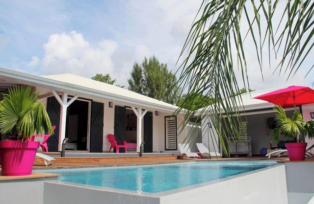 Homerez - 150 m² villa with pool in Saint François