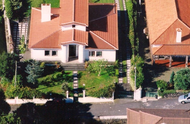 Homerez - Amazing house 2 km away from the beach for 6 ppl. at Angra do Heroísmo