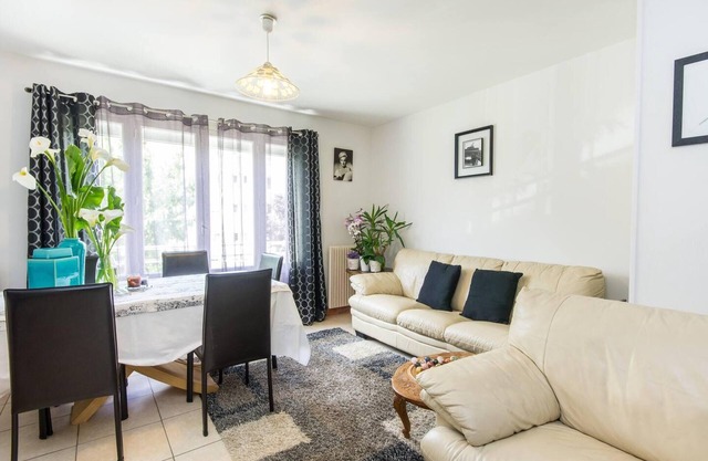 Homerez - Amazing apartement 16 km away from the beach for 6 ppl. at Caen