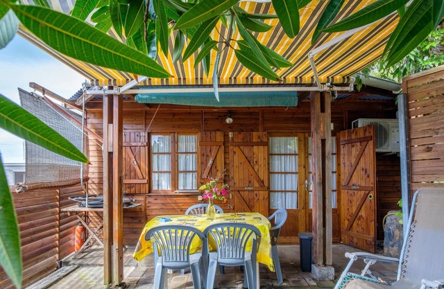 Homerez - Amazing bungalow 8 km away from the beach for 2 ppl. at Saint Paul