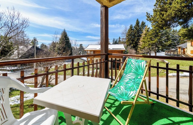 Homerez - Apartment in Bolquère, mountain view