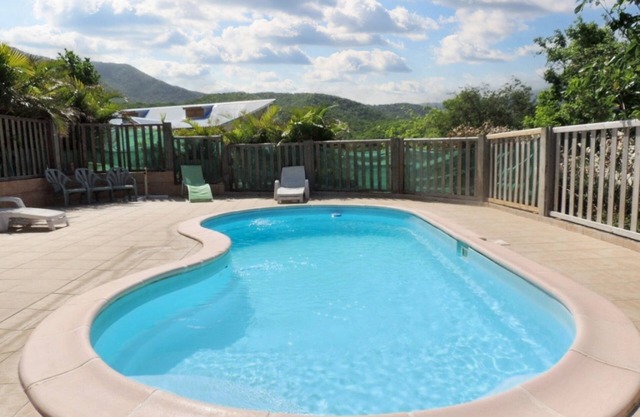 Homerez - Apartment in Bouillante
