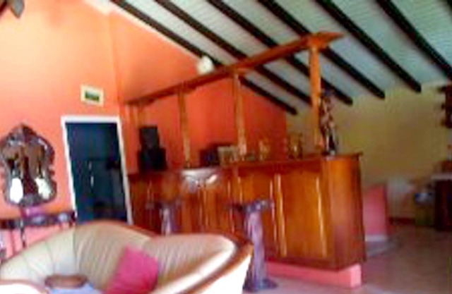 Homerez - Beautiful house 2 km away from the beach for 6 ppl. at Petit Bourg
