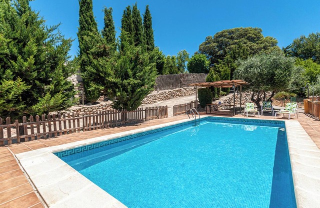 Homerez - Charming House in Montefrío with Private Pool