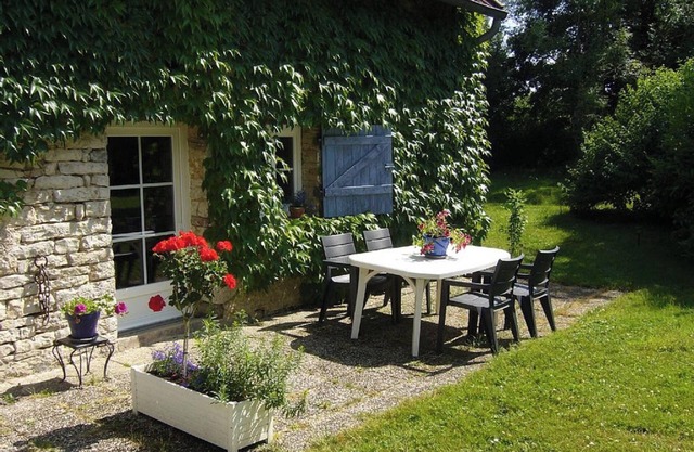 Homerez - Charming Studio in Plumont with Private Garden - 50 m²