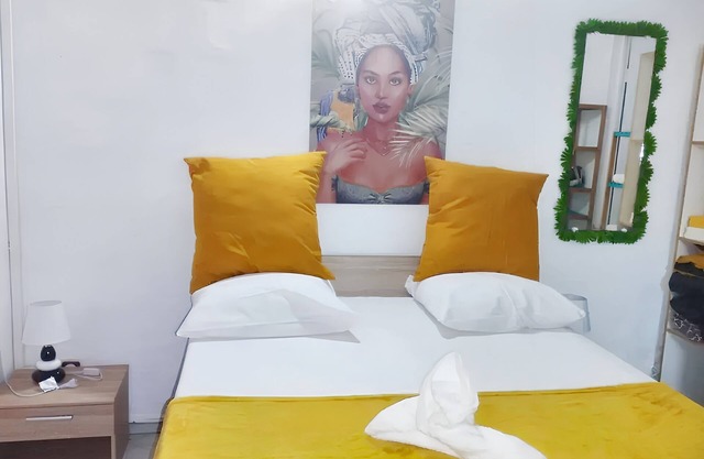 Homerez - Comfortable house in Goyave with jacuzzi
