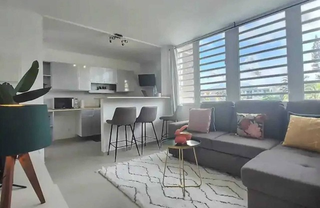 Homerez - Cosy apartment in Fort-de-France