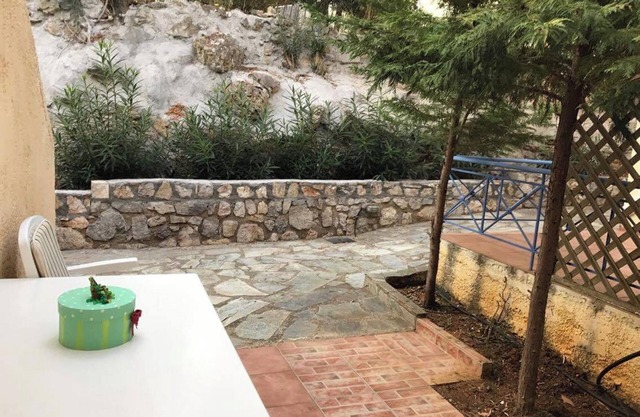 Homerez - Cosy House in Theologos with Balcony