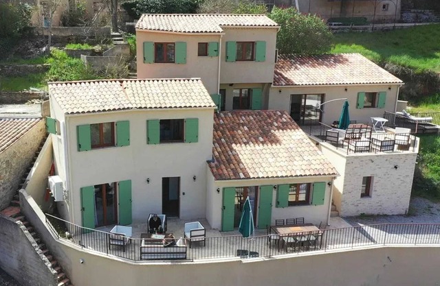 Homerez - House in Esparron-de-Verdon