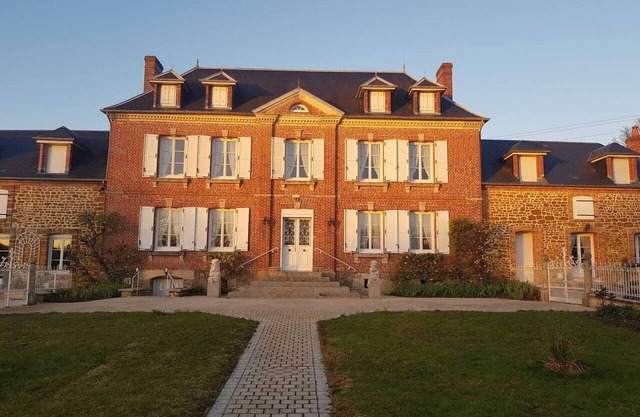 Homerez - House in Gacé with parking