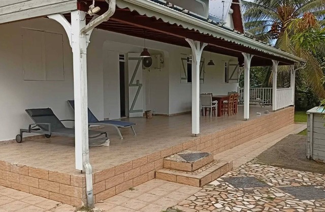 Homerez - House in Lamentin, Sea View