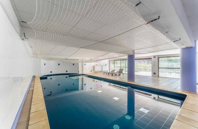Homerez - House in Uzès, shared pool