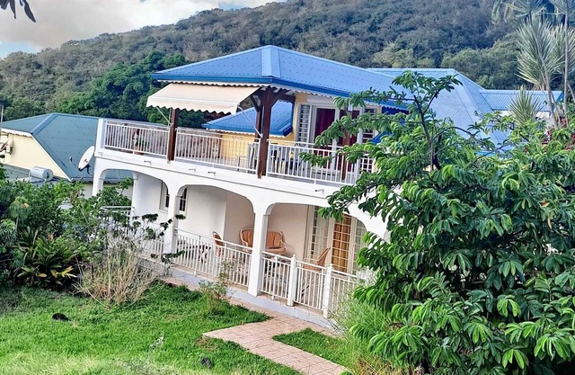 Homerez - House Vieux Fort sea view