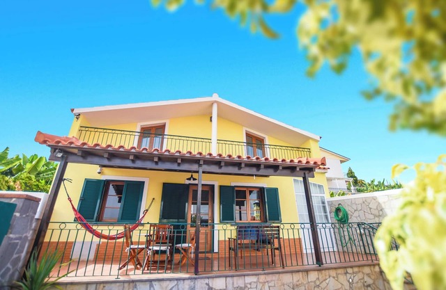 Homerez - Spacious House in Funchal + Panoramic View