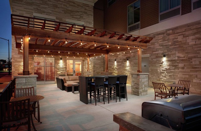 Homewood Suites by Hilton Cincinnati-Midtown, OH