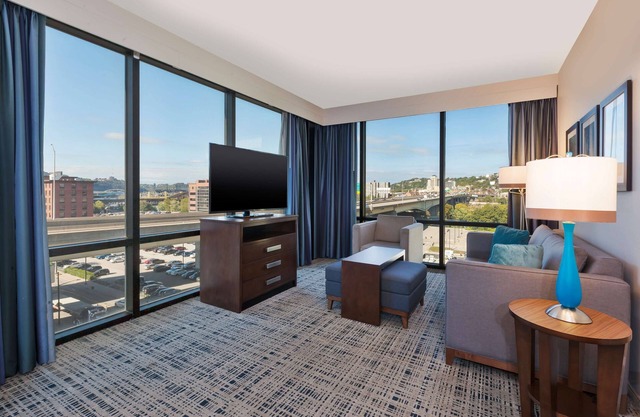 Homewood Suites by Hilton Pittsburgh Downtown