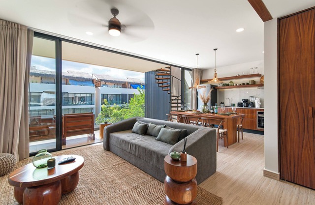 Homey Penthouse | Private Terrace with Plunge Pool | Casago