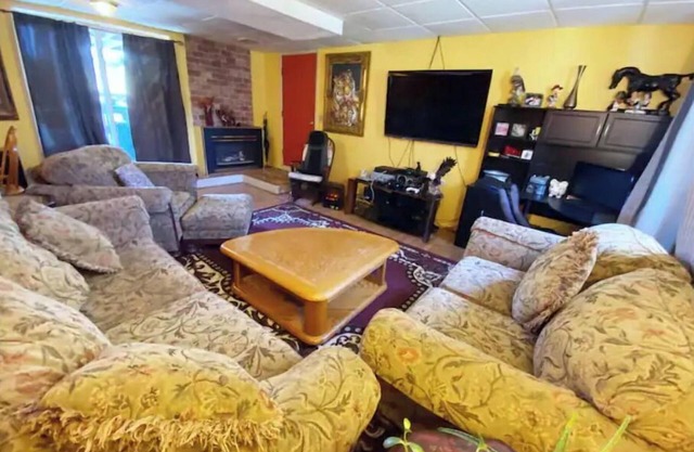 Honesdale Retreat ~ Hidden Gem - 2 Bedroom Unit