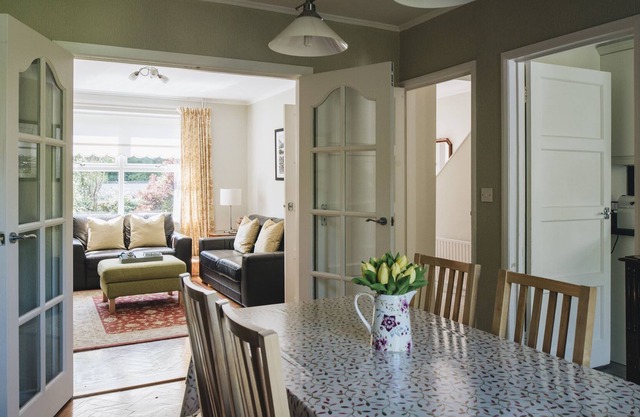 Hope Cottage Portrush - clean, comfy, fab location