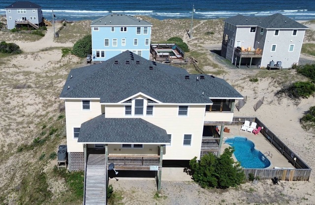 Horseplay! 4x4 beach. ALL fall weeks are reduced!