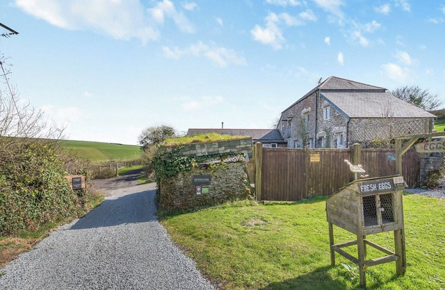Horseshoe Cottage - UK48252