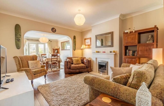 Host & Stay | Applegarth House