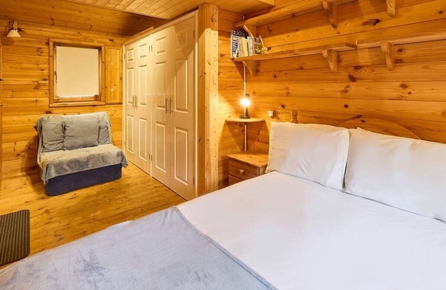 Host & Stay | Astoria
