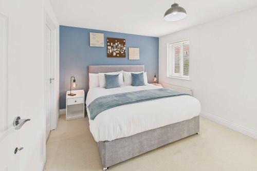 Host & Stay - Clearwell Gardens